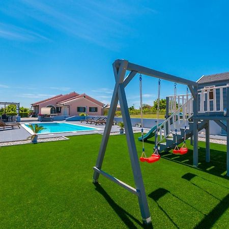 Villa Perini Dvori Donji Zemunik Exterior foto